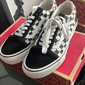 Vans Kids Old Skool Platform Sneakers - Black and White Checkerboard